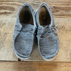 Boy Hey Dudes size 2-3